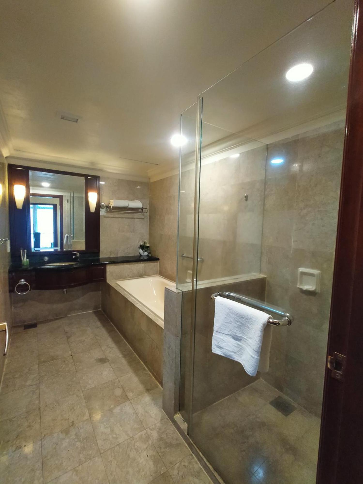 Plaza Service Apartment At Berjaya Times Square *