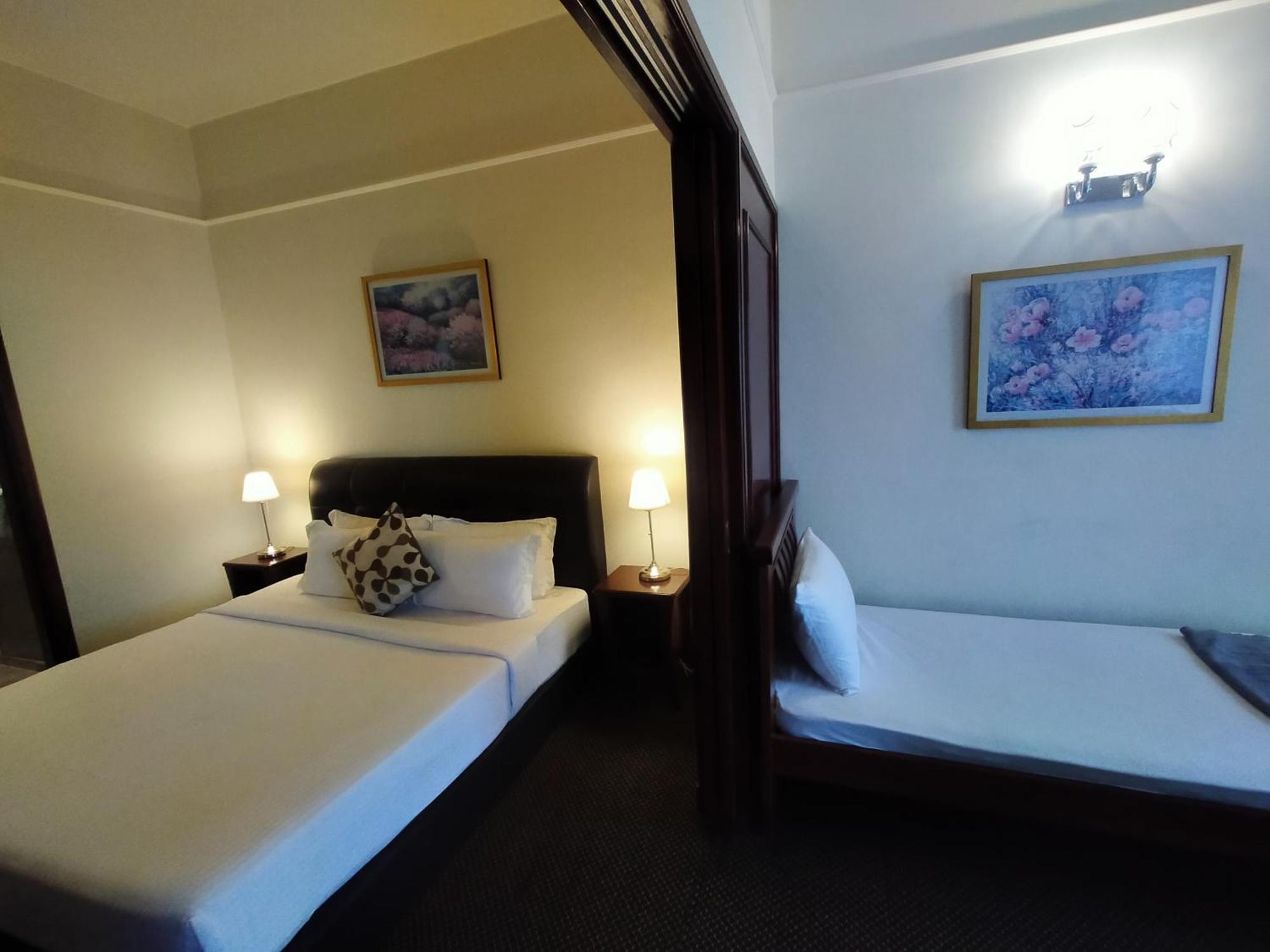Plaza Service Apartment At Berjaya Times Square * Kuala Lumpur
